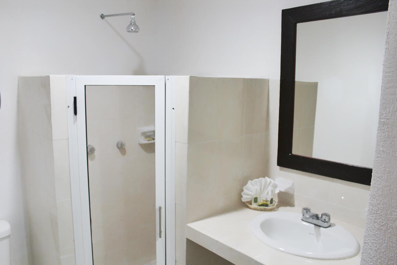 Hotel Berny Isla Mujeres Zewnętrze zdjęcie